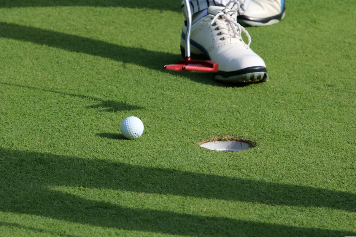 Quick 9-Hole Rounds